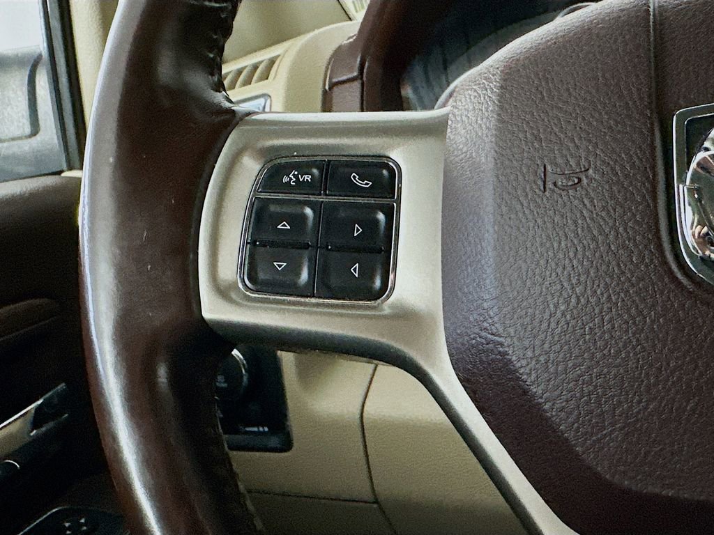 Used 2015 RAM 1500 Laramie w/ Convenience Group AWD/4WD image 25