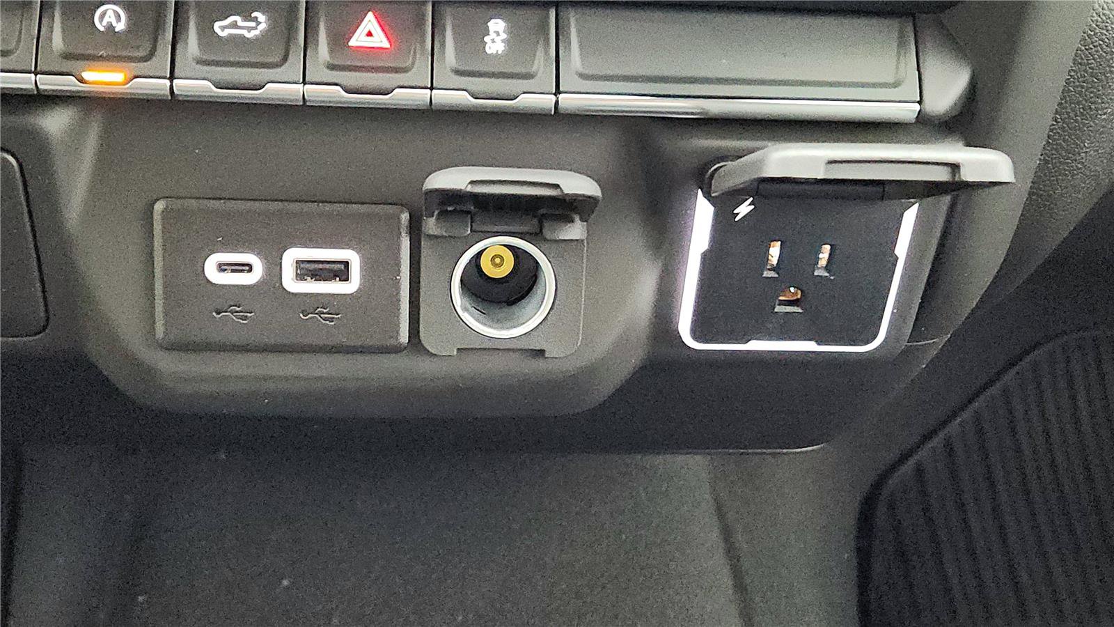 New 2025 Chevrolet Silverado 1500 Custom image 36