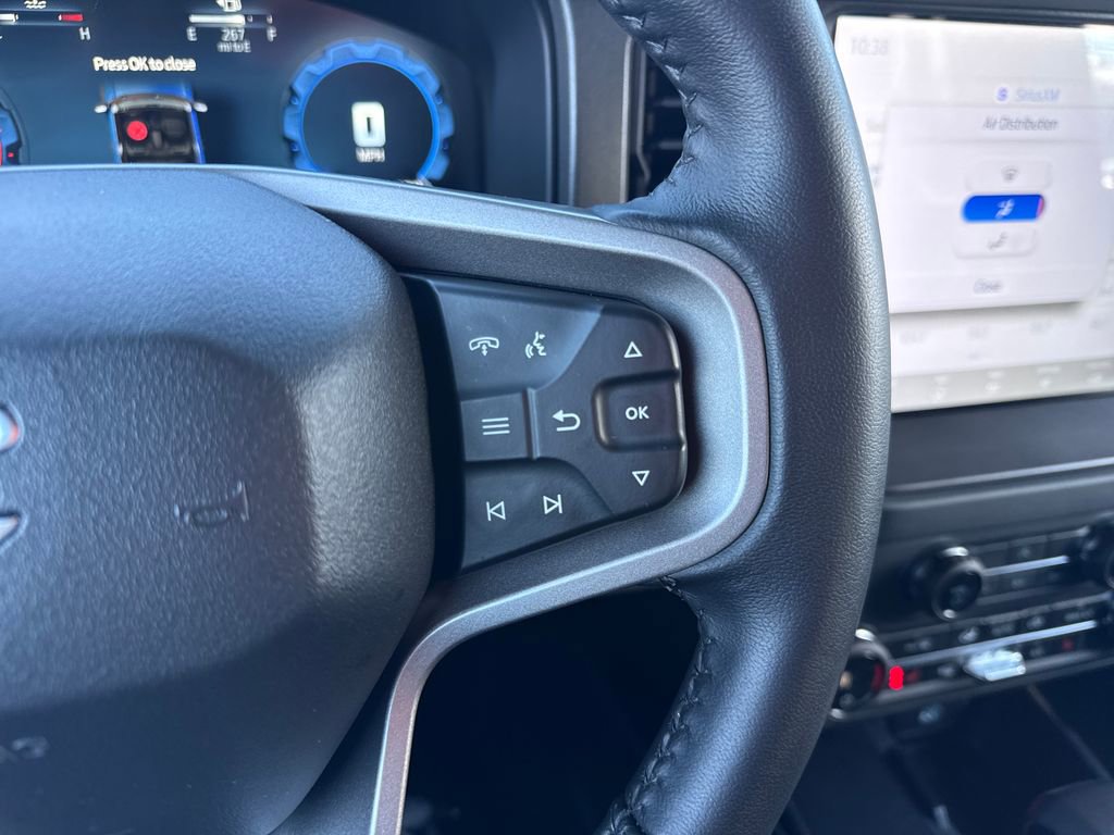 Used 2025 Ford Bronco Big Bend image 31