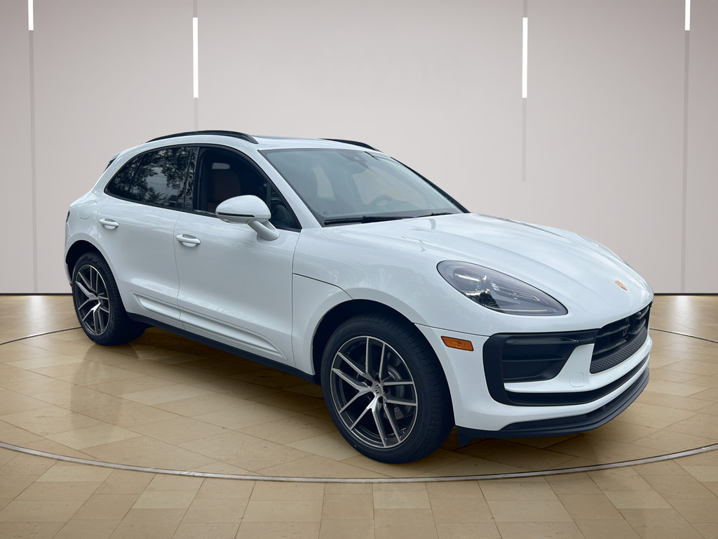 New 2026 Porsche Macan AWD/4WD image 9