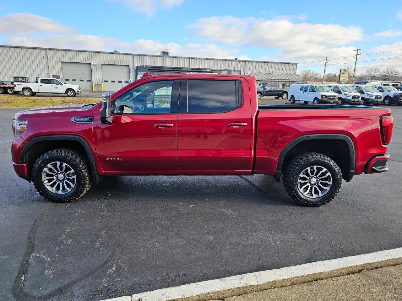 Used 2020 GMC Sierra 1500 AT4 w/ AT4 Premium Package image 6