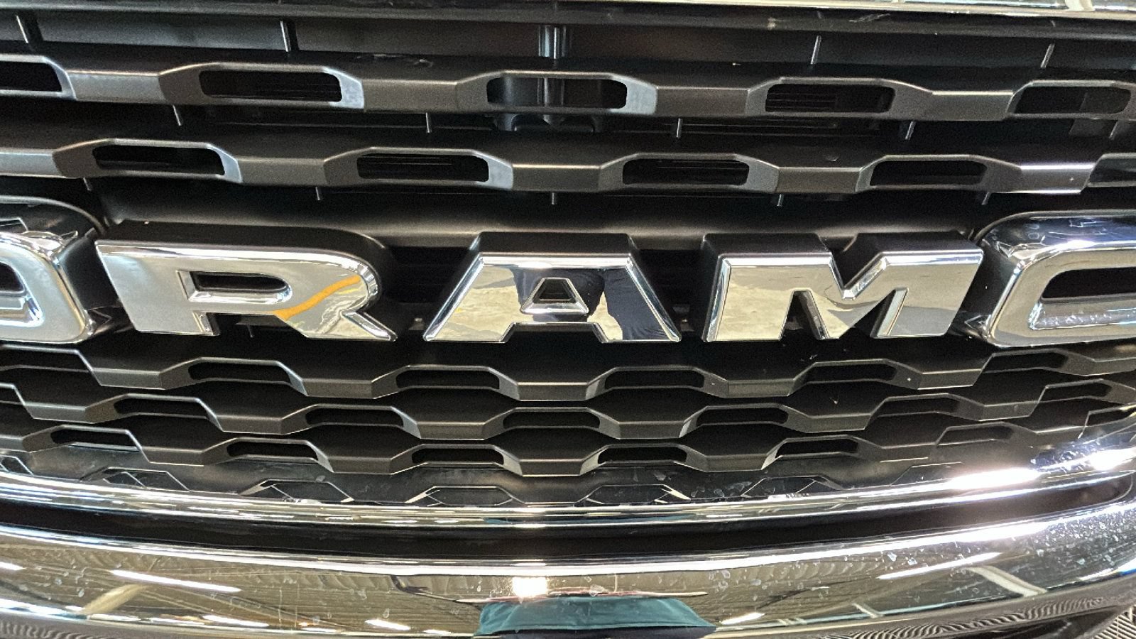 Used 2023 RAM 1500 Big Horn AWD/4WD image 10