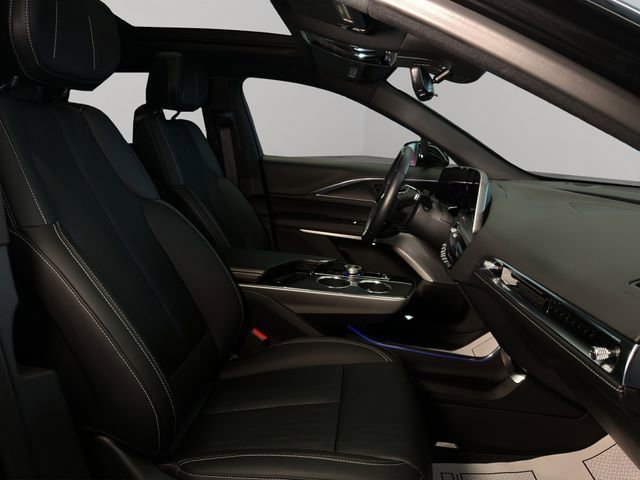 Used 2024 Cadillac Lyriq Luxury w/ LPO, Floor Liner Package image 20