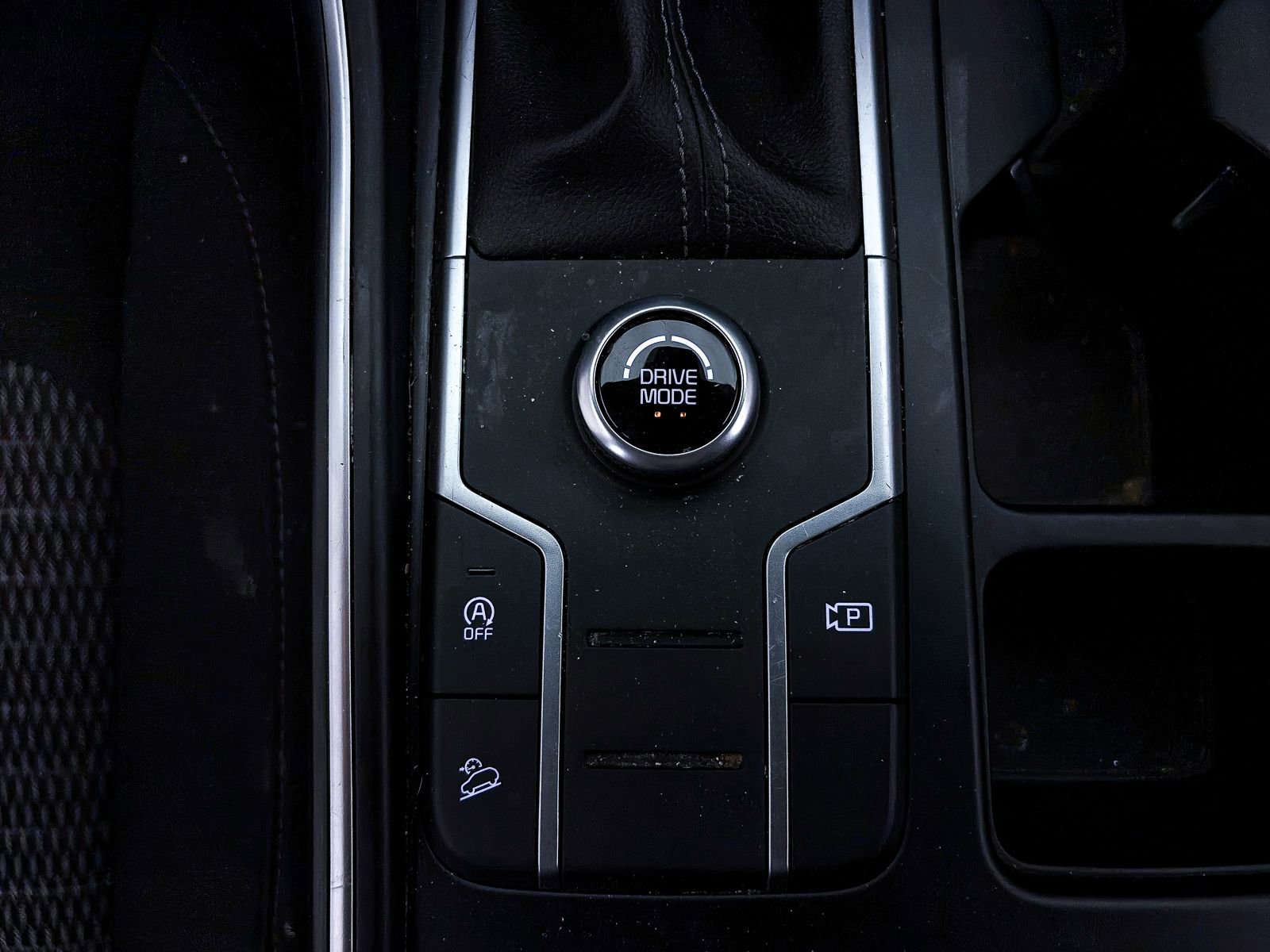 Used 2022 Kia Sorento LX image 23