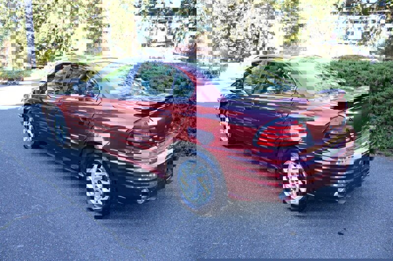 Used 2002 Pontiac Grand Am SE image 4