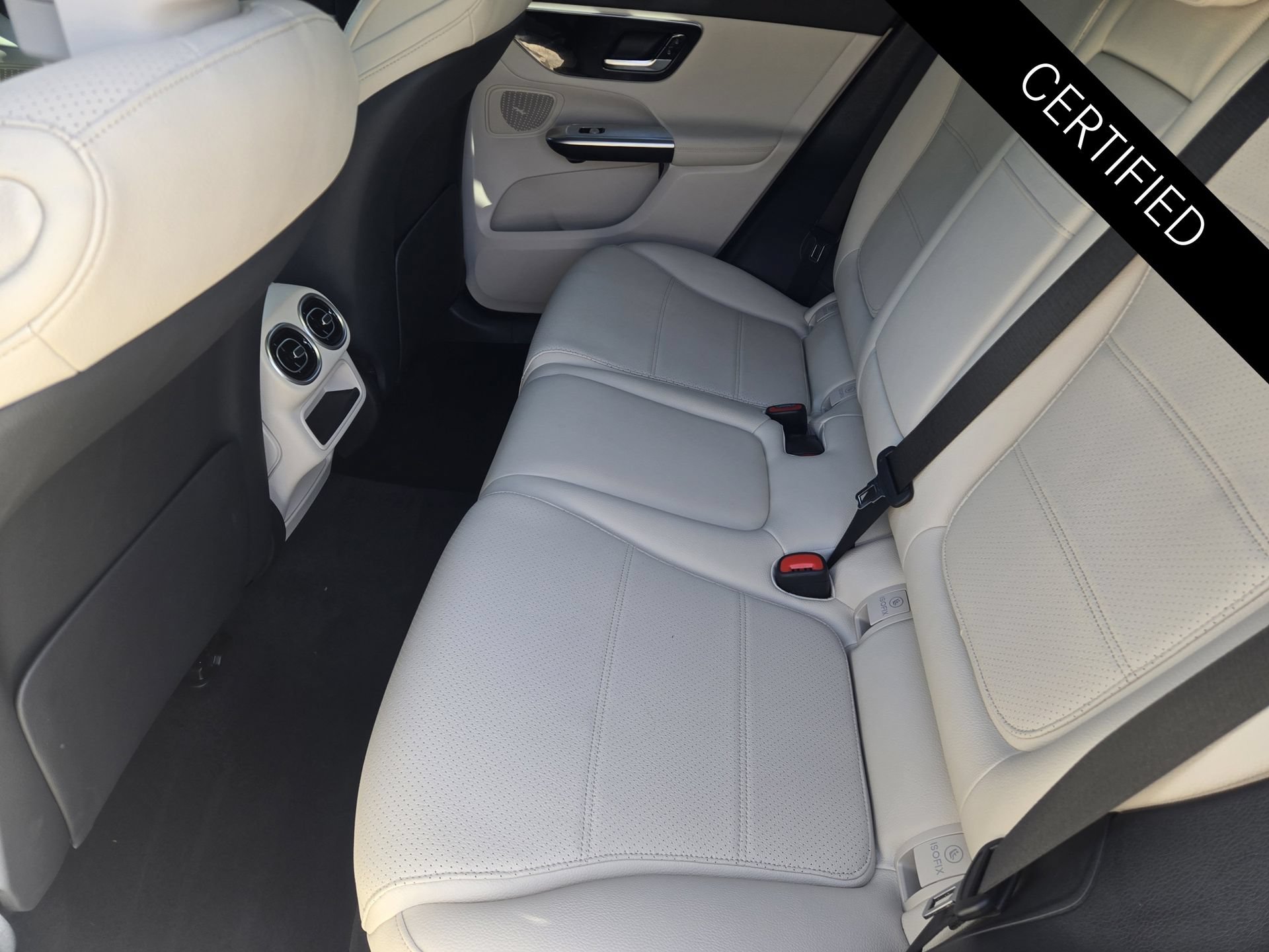 Certified 2026 Mercedes-Benz GLC 300 image 27