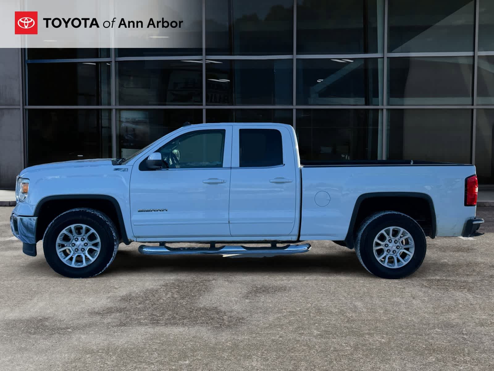 Used 2014 GMC Sierra 1500 SLE w/ SLE Value Package AWD/4WD image 7