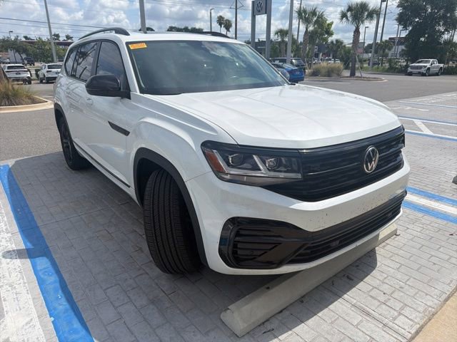Used 2023 Volkswagen Atlas SEL R-Line