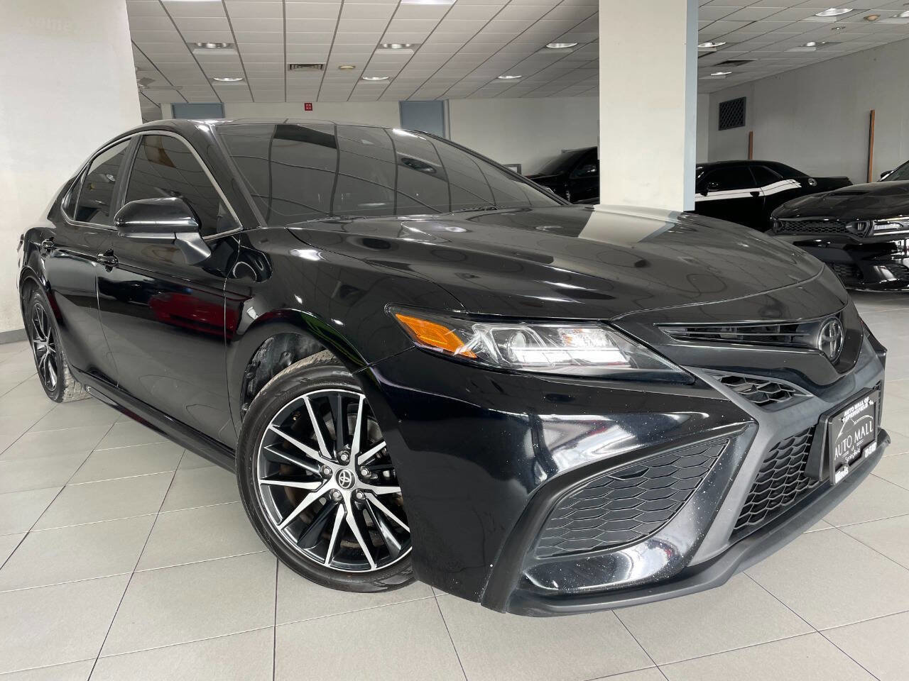 Used 2021 Toyota Camry SE