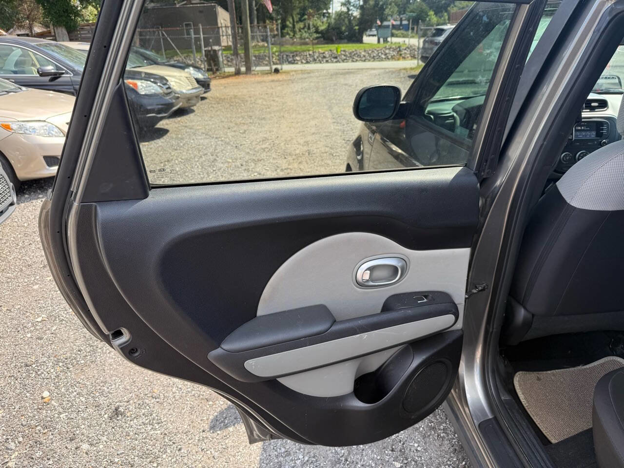 Used 2019 Kia Soul image 21