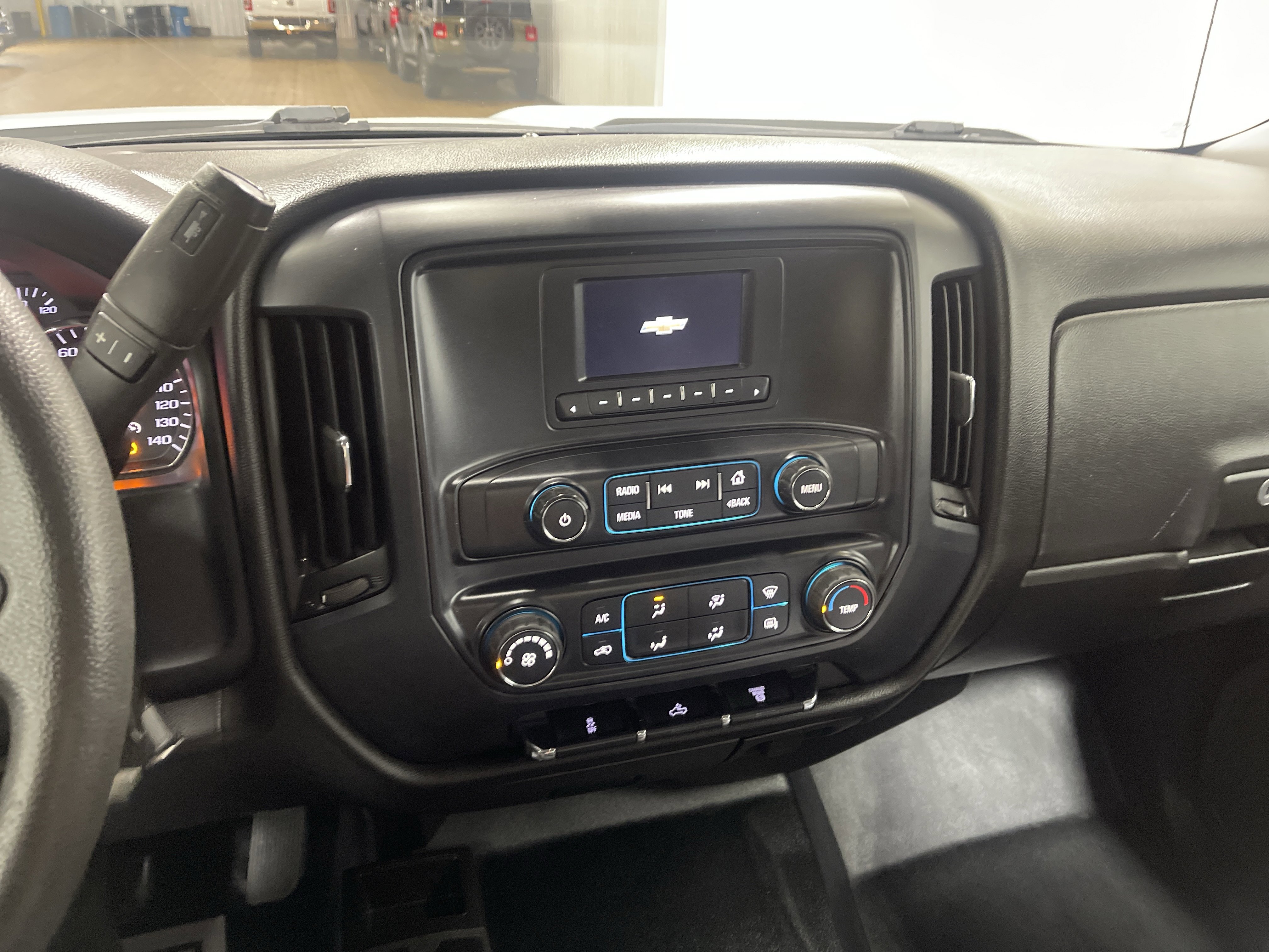 Used 2016 Chevrolet Silverado 2500 W/T w/ WT Convenience Package AWD/4WD image 28