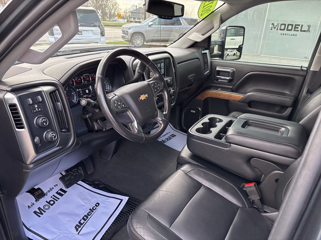 Used 2019 Chevrolet Silverado 2500 LTZ w/ Duramax Plus Package AWD/4WD image 20
