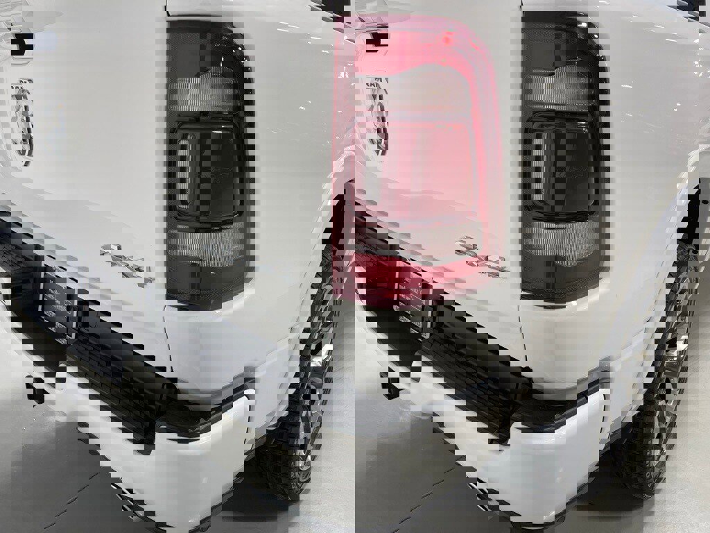 Used 2023 RAM 1500 Limited image 14