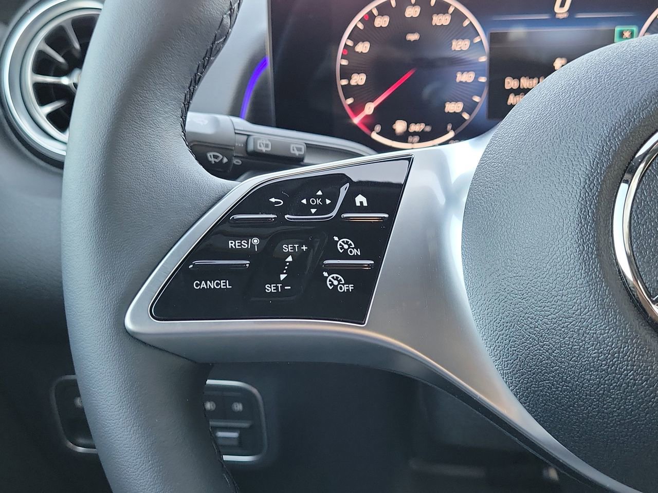 New 2026 Mercedes-Benz GLB 250 image 29