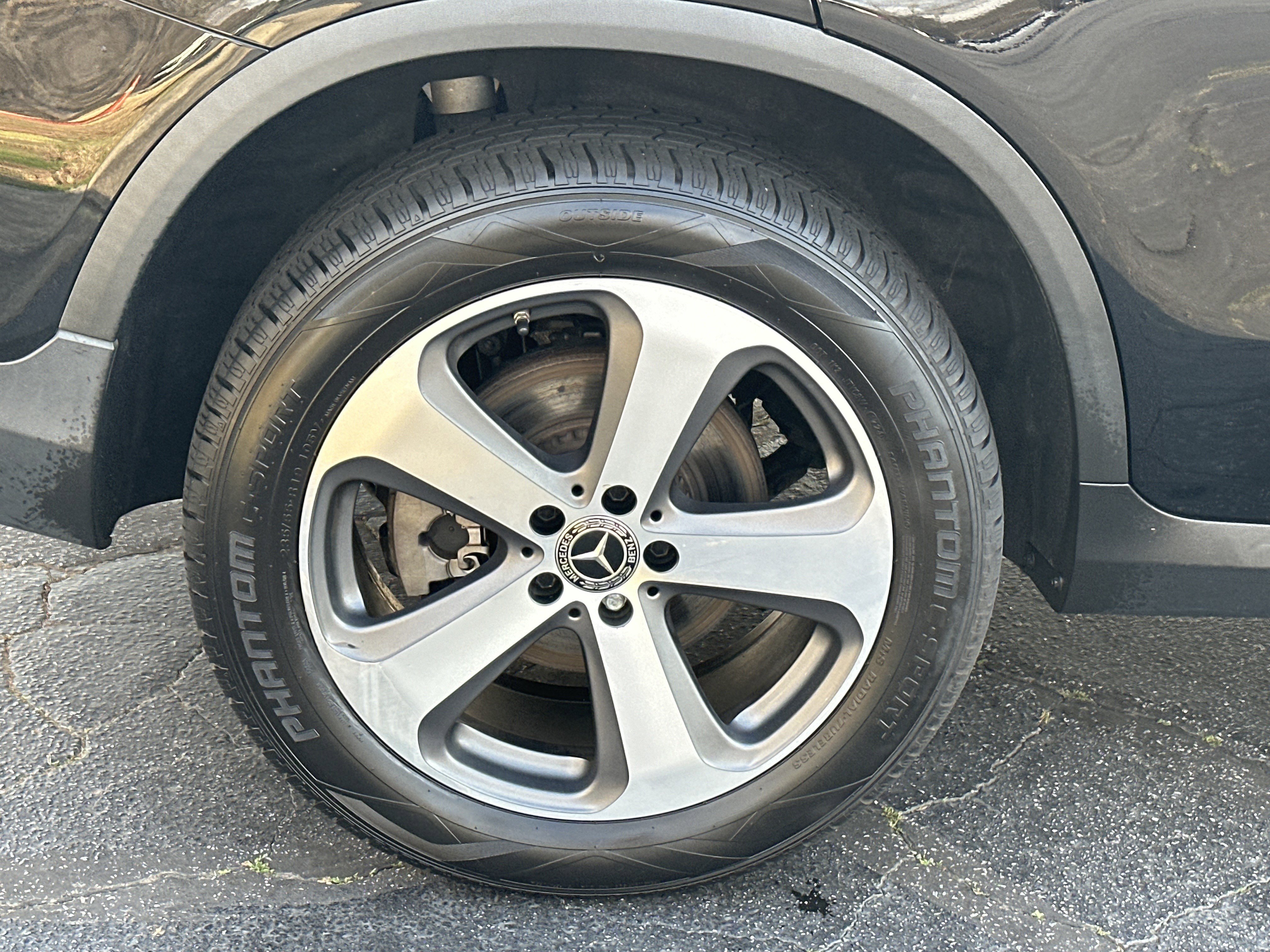 Used 2019 Mercedes-Benz GLC 300 4MATIC image 15