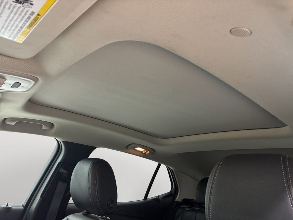 Used 2023 Buick Encore GX Essence w/ Experience Buick Package image 15