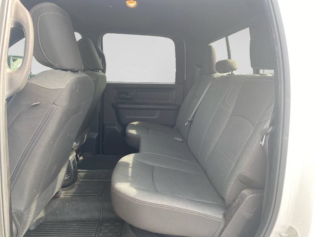 Used 2024 RAM 3500 Tradesman w/ Chrome Appearance Group AWD/4WD image 23