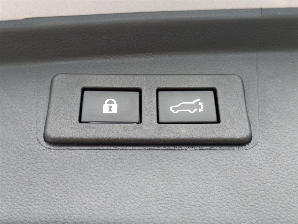 Used 2025 Subaru Outback Limited w/ Popular Package #2 image 15