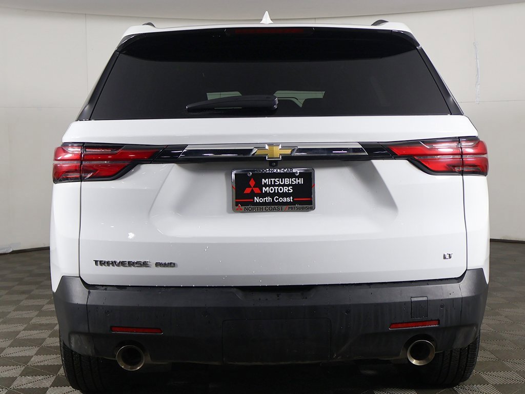 Used 2023 Chevrolet Traverse LT image 12