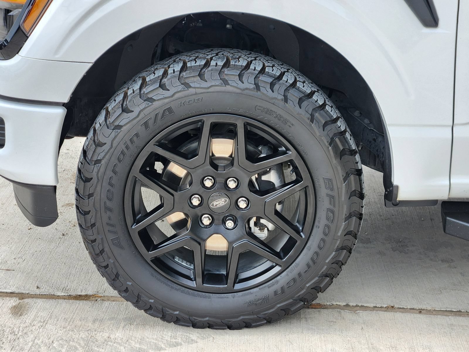 Used 2024 Ford F150 STX w/ STX Black Appearance Package AWD/4WD image 11
