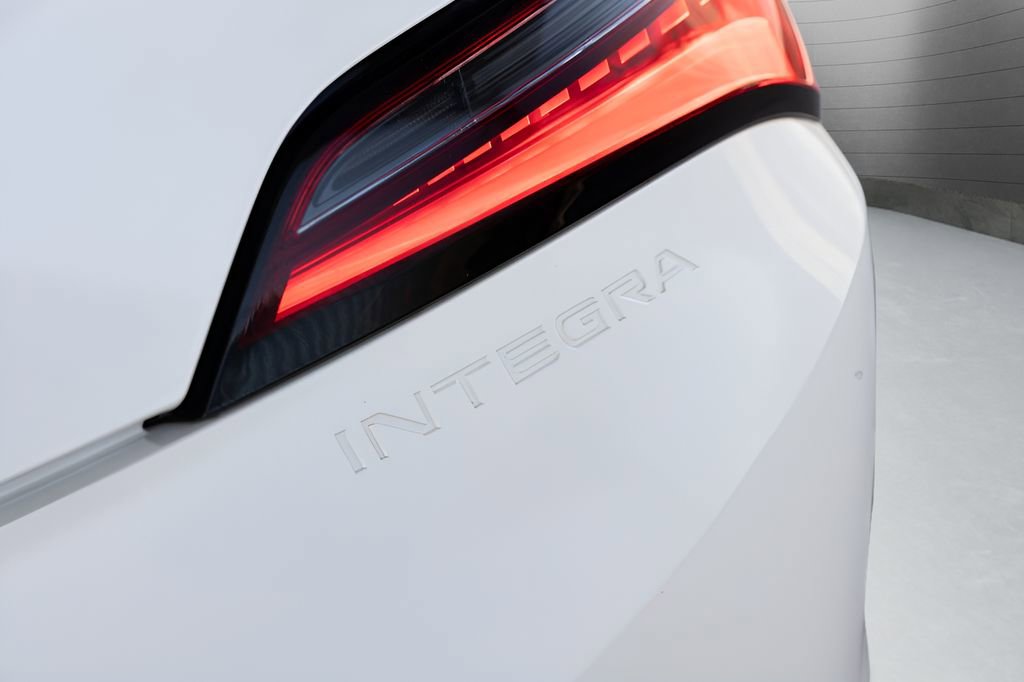 Used 2023 Acura Integra A-Spec image 18