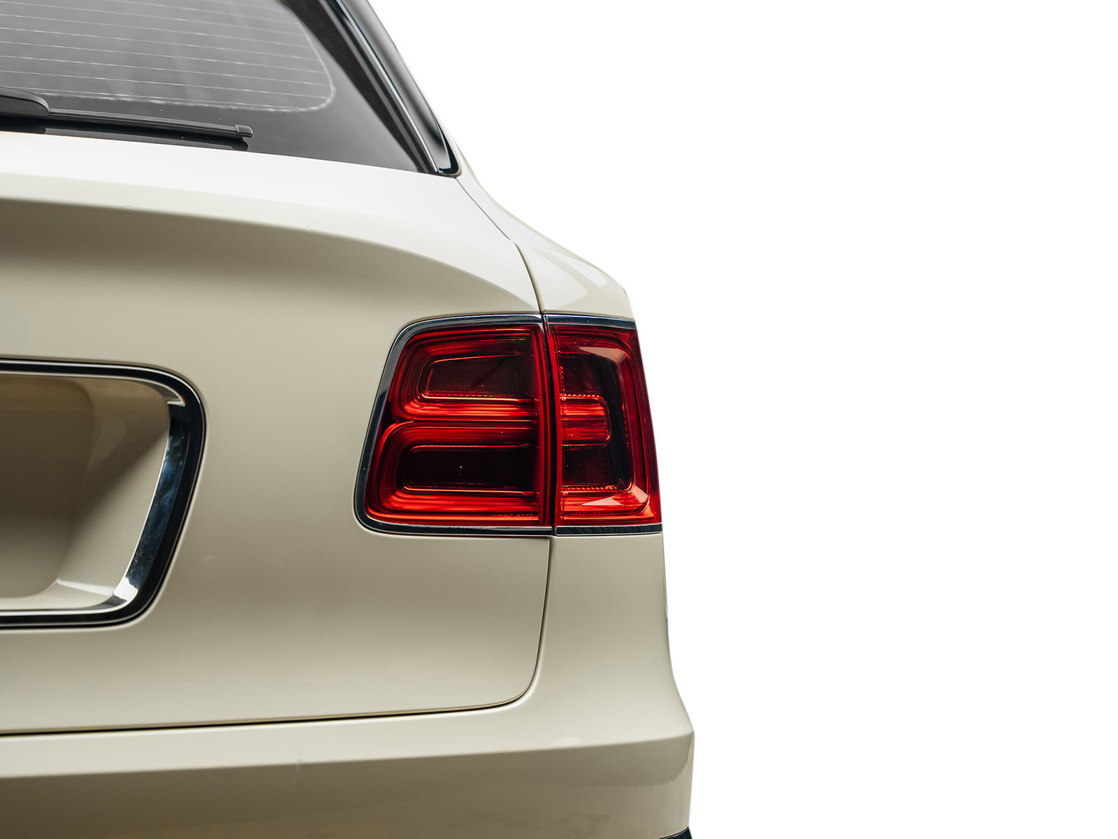 Used 2019 Bentley Bentayga AWD/4WD image 13