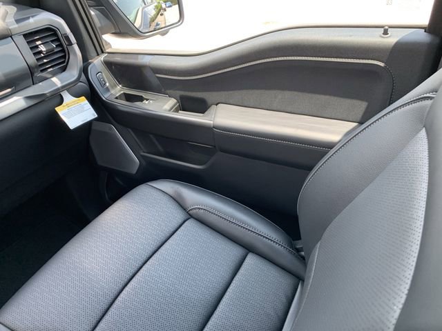 New 2025 Ford F150 Lariat w/ Equipment Group 502A High image 17