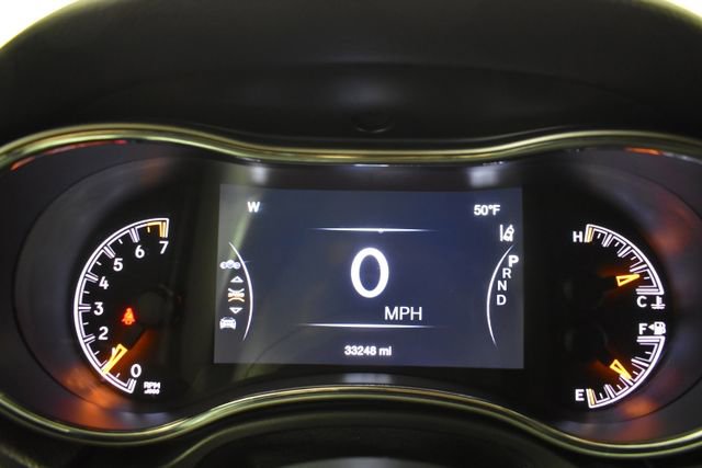 Used 2019 Jeep Grand Cherokee Limited AWD/4WD image 26