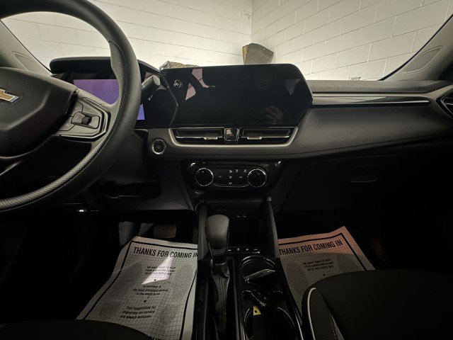 Used 2025 Chevrolet TrailBlazer LT image 16