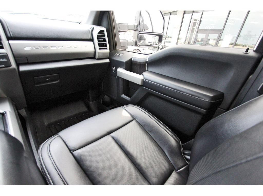 Used 2021 Ford F250 Lariat AWD/4WD image 11