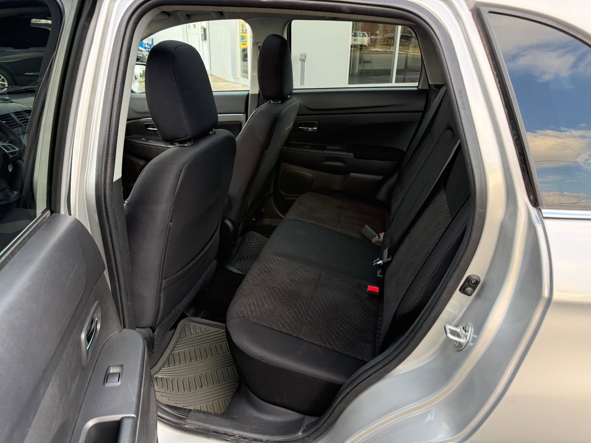 Used 2013 Mitsubishi Outlander Sport LE image 14