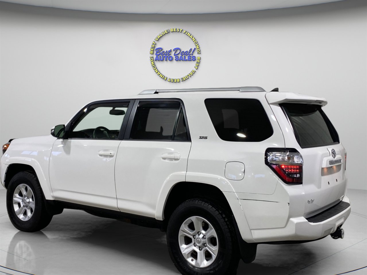 Used 2015 Toyota 4Runner SR5 Premium image 3