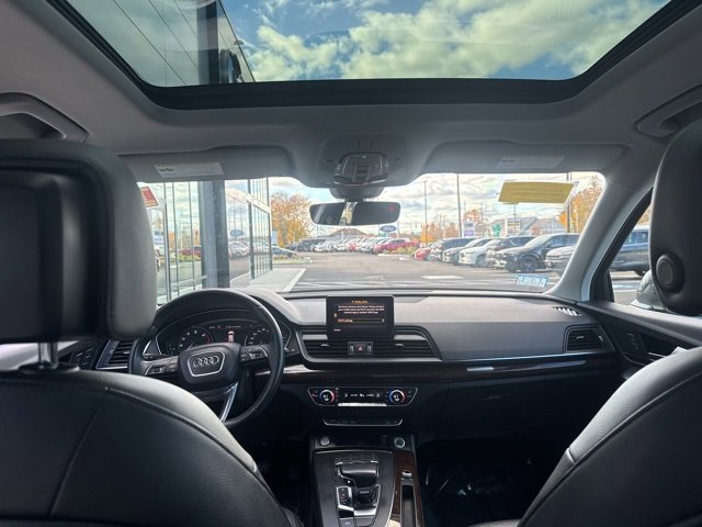 Used 2019 Audi Q5 2.0T Premium w/ Convenience Package image 13