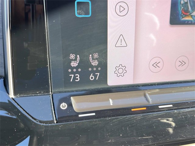 Used 2024 Volkswagen Atlas SE image 36