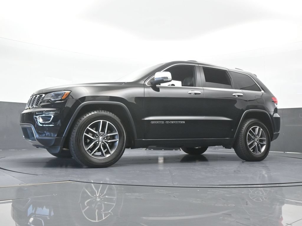 Used 2017 Jeep Grand Cherokee Limited w/ Luxury Group II RWD image 54