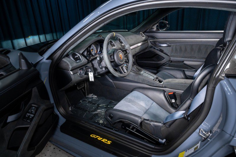 Used 2023 Porsche 718 Cayman GT4 RS image 14