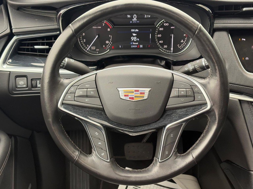 Used 2024 Cadillac XT5 Premium Luxury AWD/4WD image 11