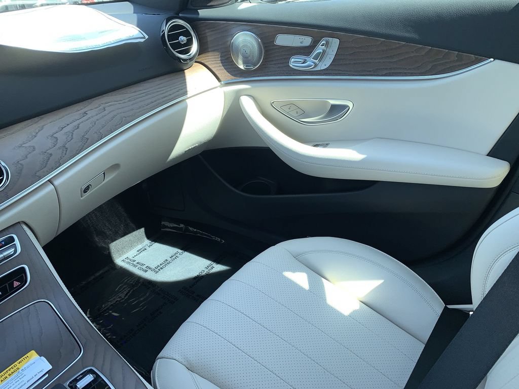 Used 2023 Mercedes-Benz E 350 4MATIC Sedan image 14