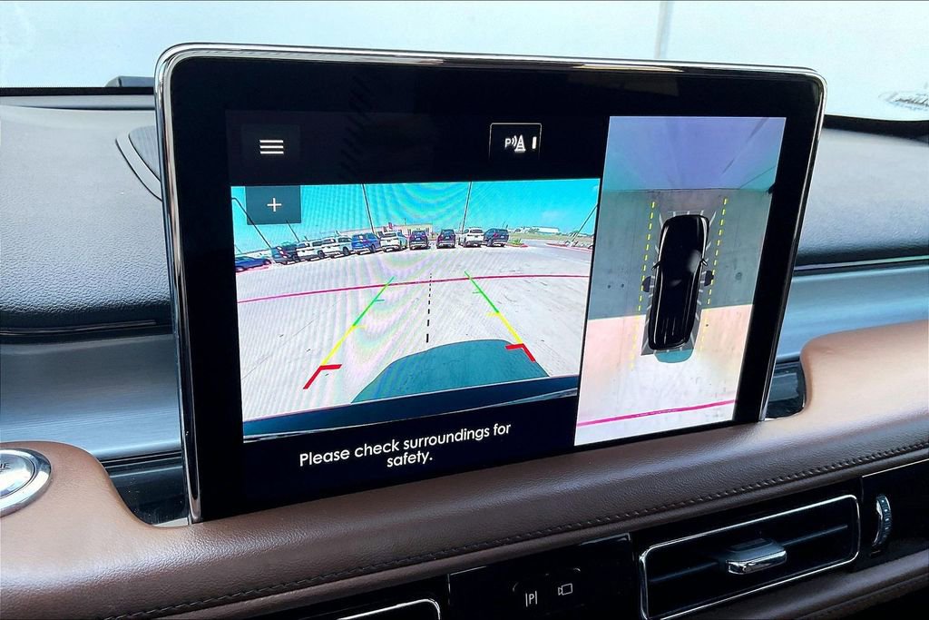 Used 2021 Lincoln Aviator Reserve w/ Elements Package Plus image 26