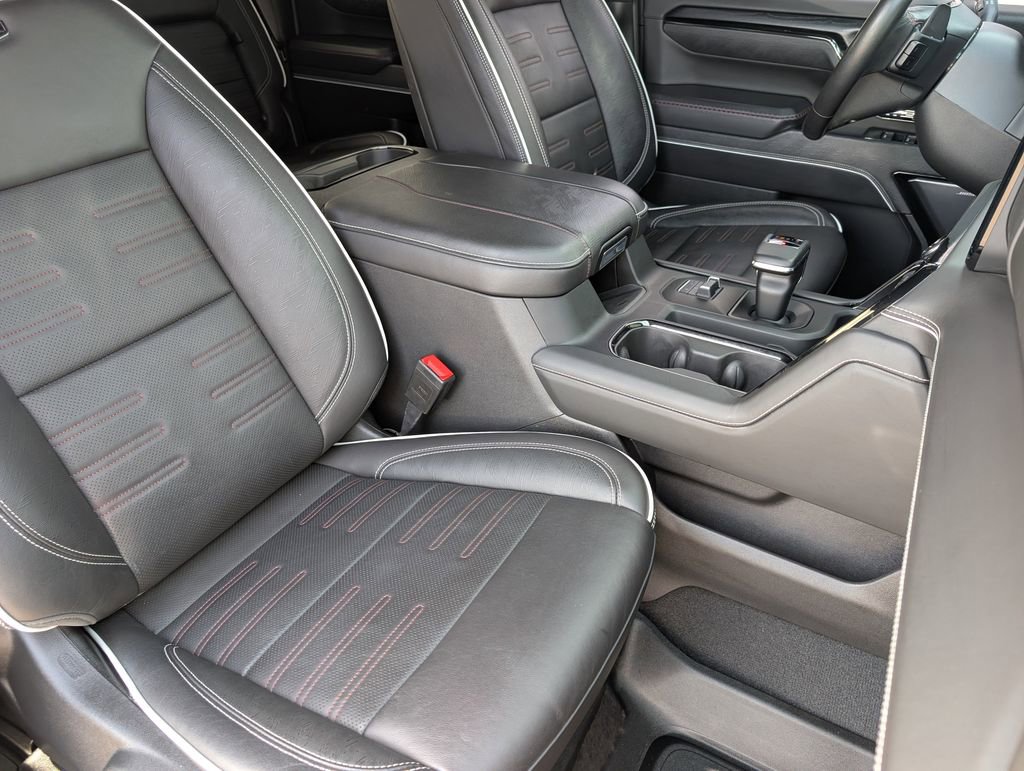 Used 2023 GMC Sierra 1500 AT4X AWD/4WD image 23