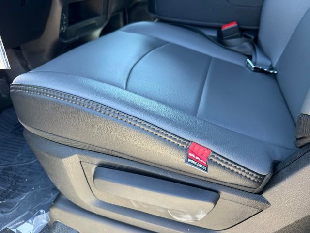 New 2026 RAM 5500 Tradesman w/ Chrome Appearance Group AWD/4WD image 26