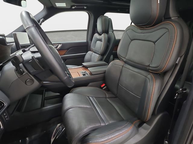 Certified 2022 Lincoln Navigator Black Label image 12