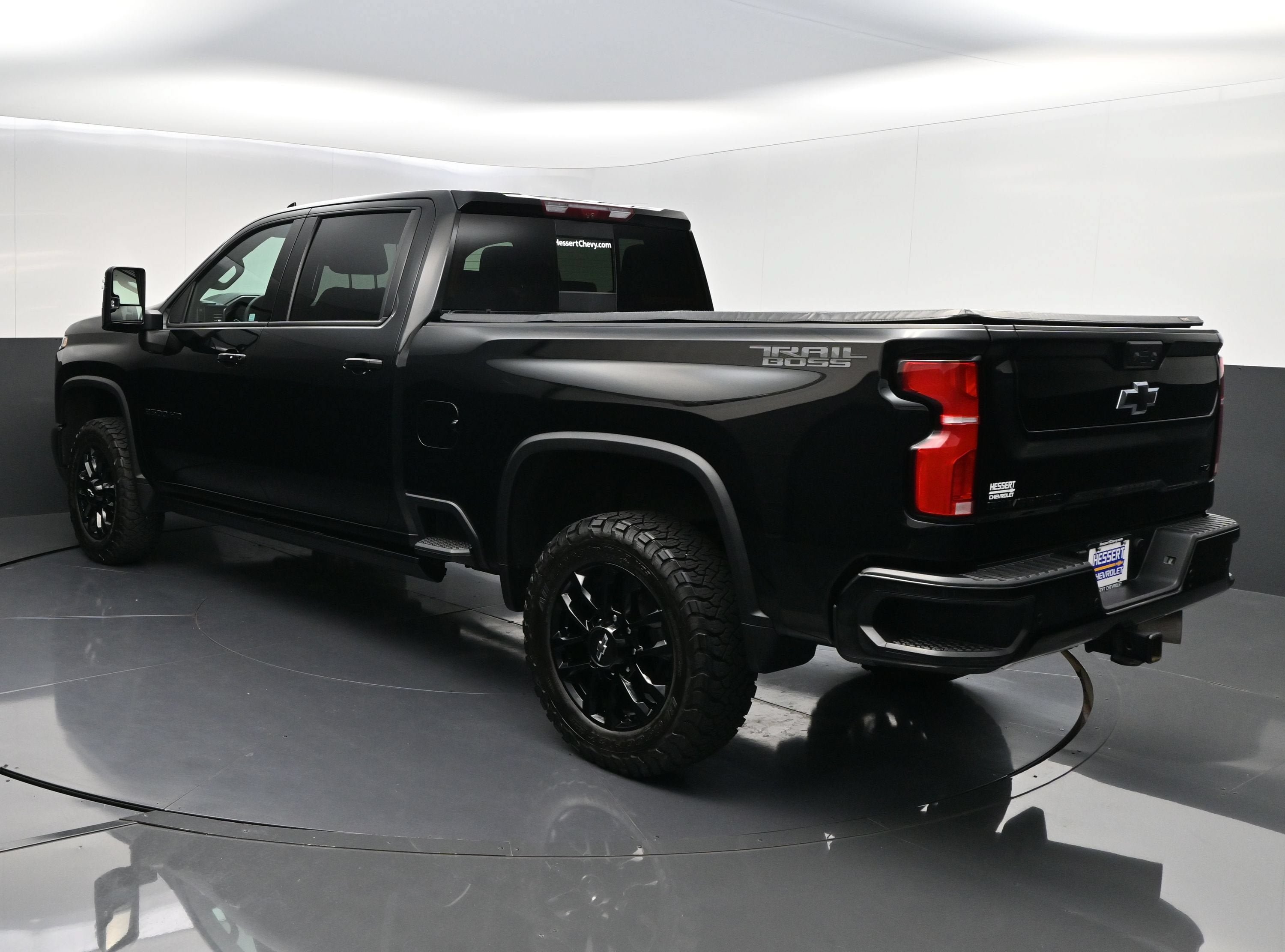 Used 2025 Chevrolet Silverado 2500 LTZ w/ Trail Boss Package AWD/4WD image 6