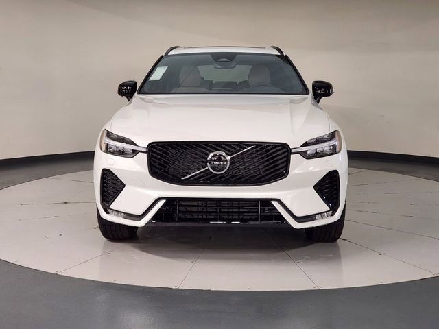 New 2026 Volvo XC60 B5 Plus w/ Protection Package Premier AWD/4WD image 9