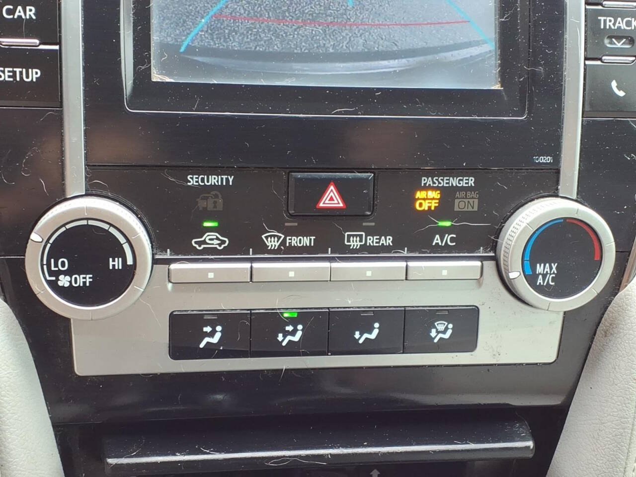 Used 2014 Toyota Camry FWD image 18