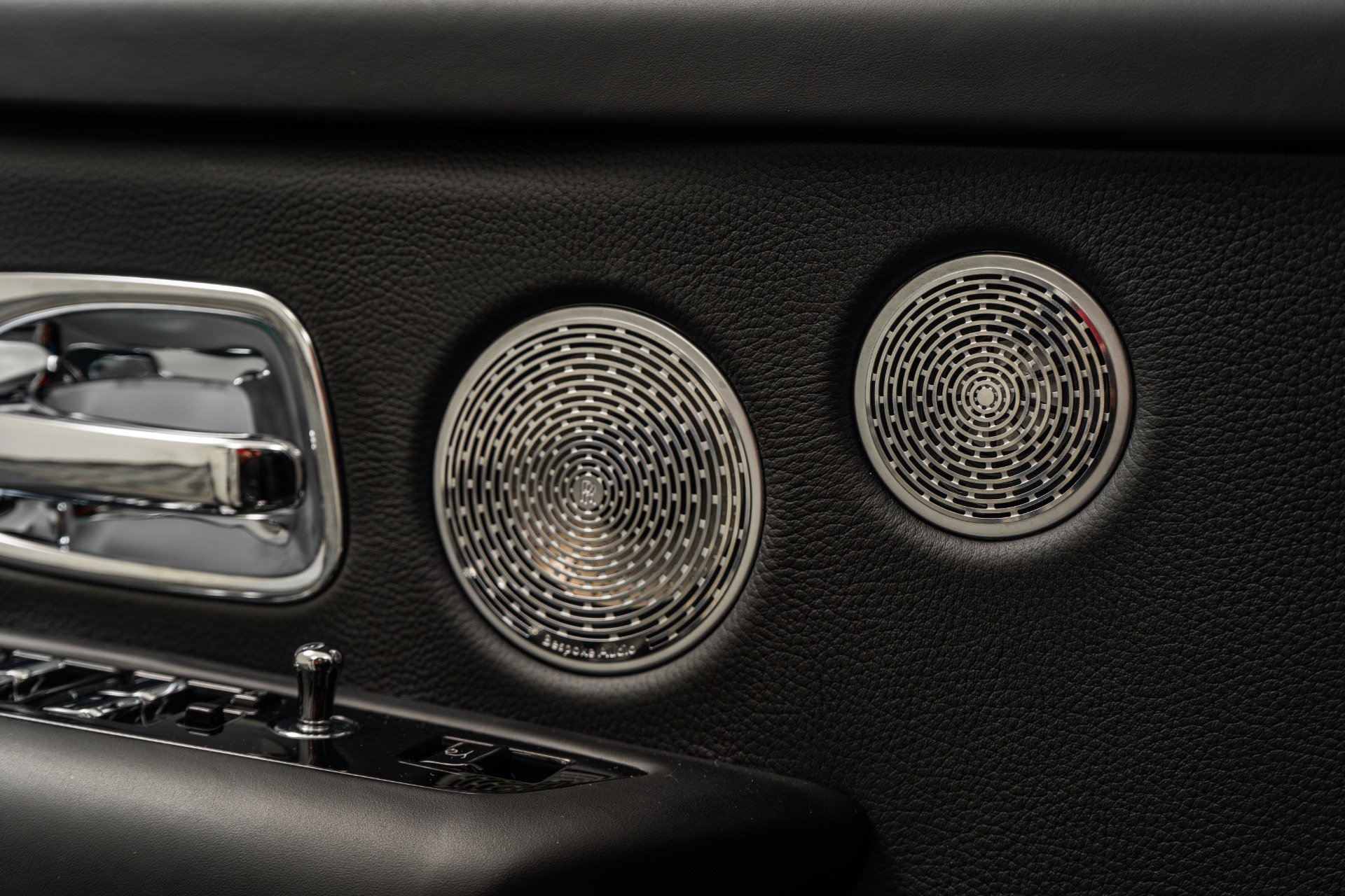 Used 2020 Rolls-Royce Cullinan image 30