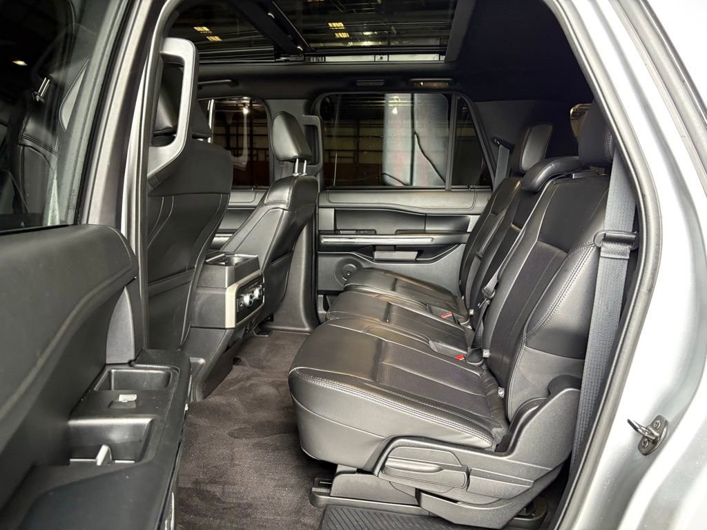 Used 2021 Ford Expedition Max XLT image 49