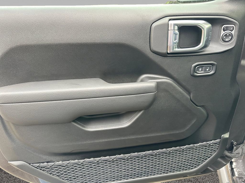 New 2026 Jeep Wrangler Willys AWD/4WD image 16