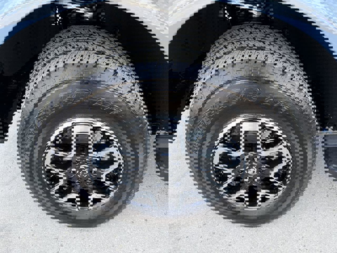 Used 2024 Ford Bronco Outer Banks image 53