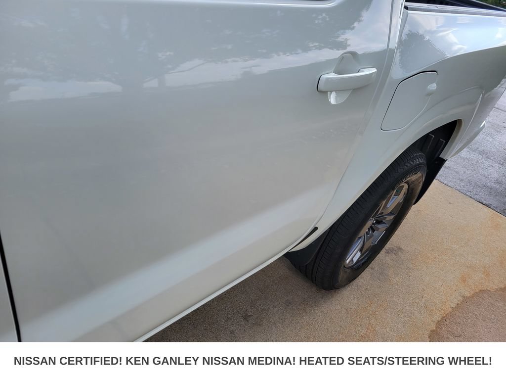 Certified 2025 Nissan Frontier SV w/ SV Convenience Package AWD/4WD image 12